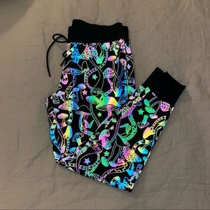 Flexliving mushroom reflective jogger.